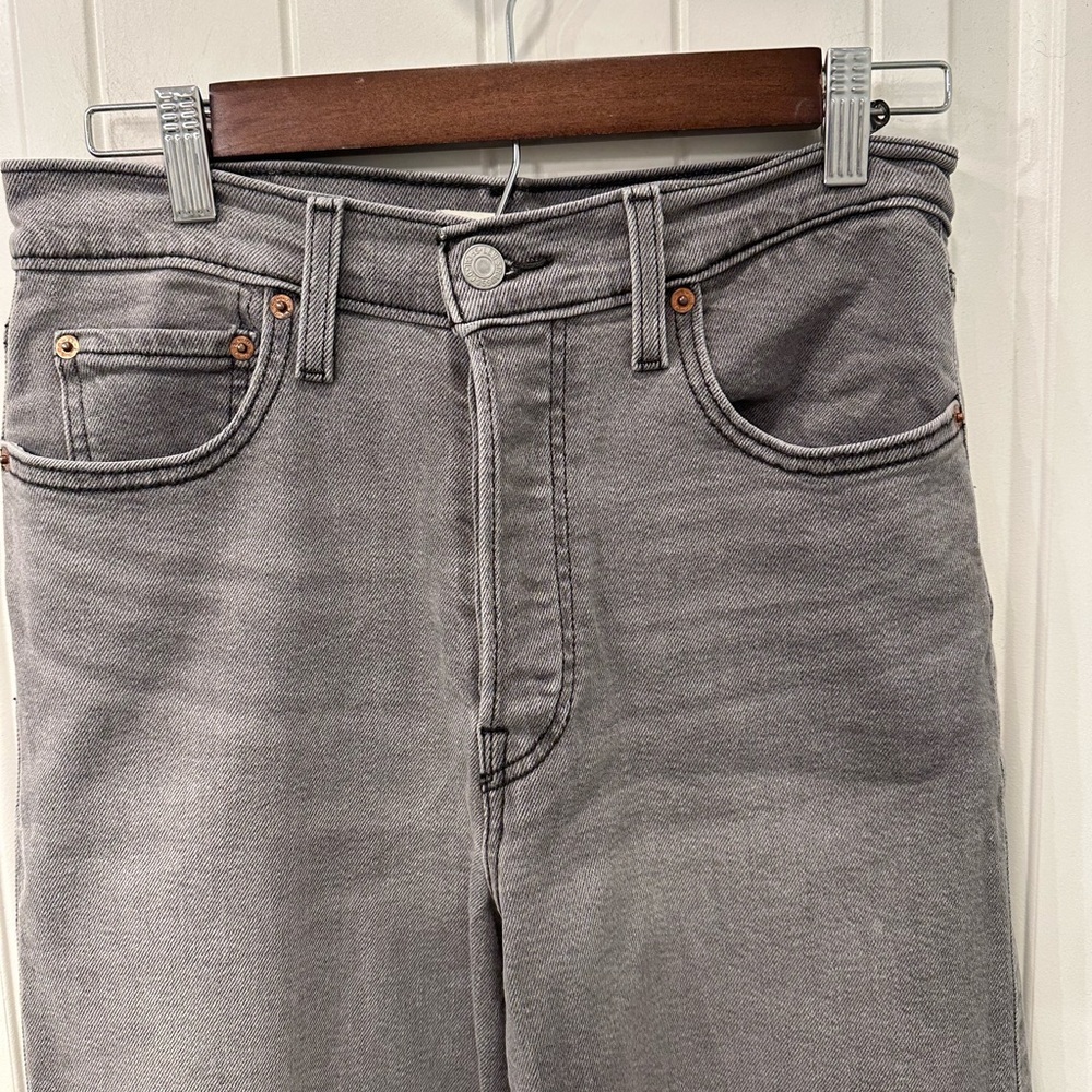 Levi's Ribcage Straight Ankle Jeans Washed Gray Size 27 - Picture 4 of 9